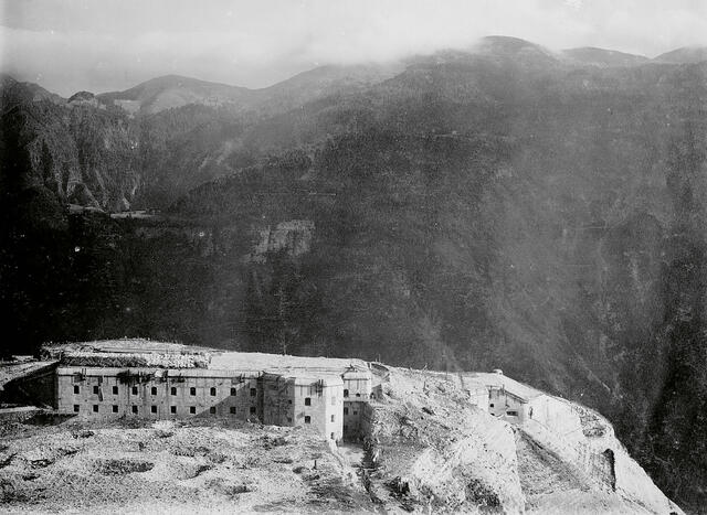 Das Werk Gschwent im Festungsabschnitt Lavarone. (Foto: k.u.k. Kriegspressequartier; CC0)