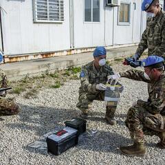 Italienische und österreichische ABC-Spezialisten trainieren miteinander. (Foto: MLF PO)