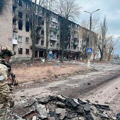 Ukrainische Polizisten in der ostukrainischen Stadt Awdijiwka (Oblast Donezk) während der dortigen Kämpfe im Jahr 2023. (Foto: National Police of Ukraine; CC BY-SA 4.0)