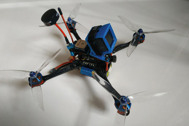 Zivile FPV-Drohne. (Foto: euflipo; CC BY-SA 4.0)