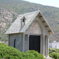 Diese Kapelle auf Asinara wurde von österreichisch-ungarischen Kriegsgefangenen errichtet. (Foto: Michela Simoncini/CC BY-SA 2.0)