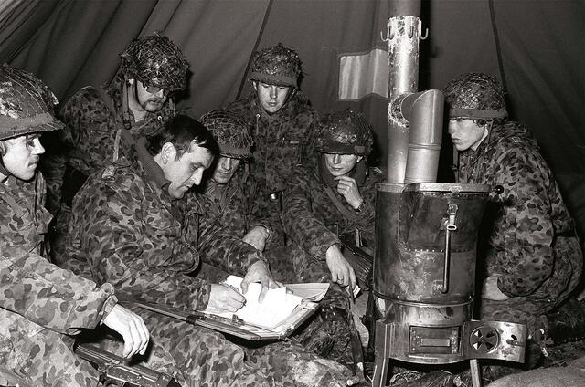 Auf der untersten Führungsebene werden Befehle direkt an die ausführenden Soldaten gegeben. (Foto: Bundesheer/HBF)