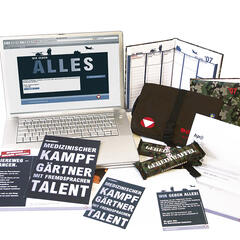 Personalwerbemaßnahme 2007 im adaptierten Bundesheer-Design; die Sujet-Gestaltung erfolgte im Zusammenhang mit dem damaligen „CI-Prozess“, z. B.  mit dem Slogan „Kampfgärtner mit  Fremdsprachentalent“. (Foto: Bundesheer)