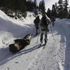 Die Strecke führt quer durch die verschneiten Tuxer Alpen. (Foto: Bundesheer/Michael Kerschat)