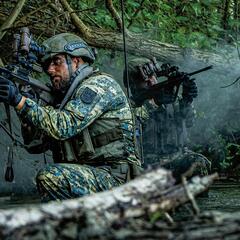 Die Soldaten der 7.Jägerbrigade/Jagdkampf beherrschen die speziellen Gefechtstechniken des Jagdkampfes. (Foto: Kdo7.JgBrig/JaK)